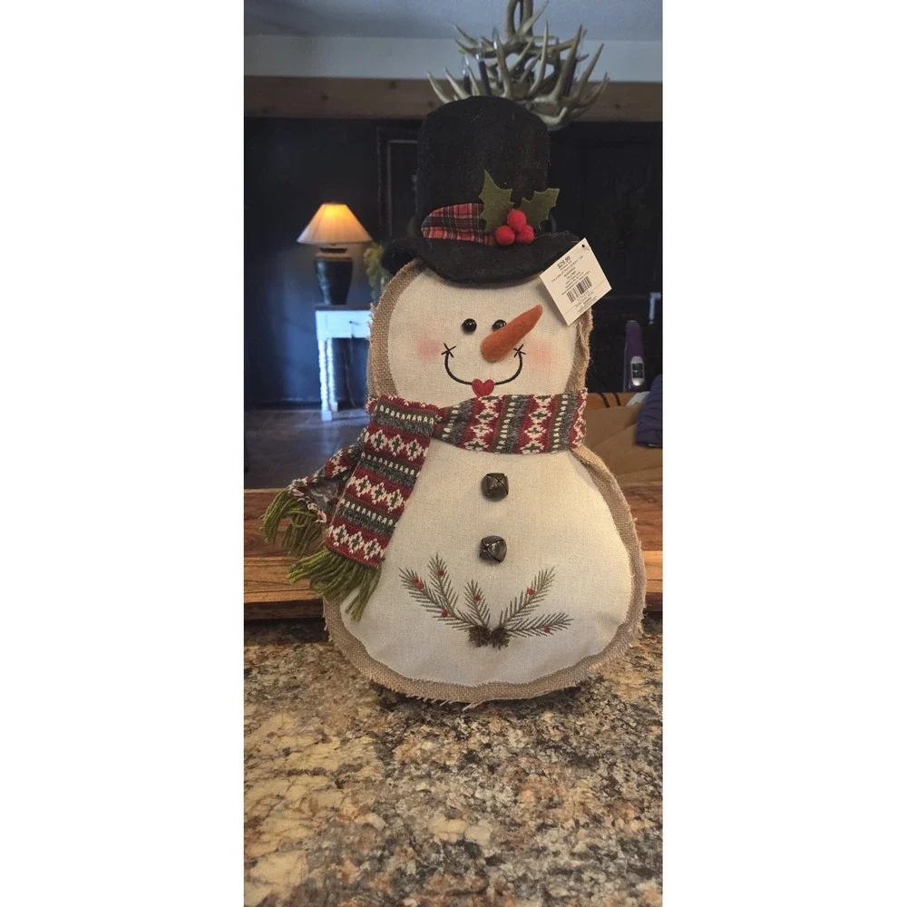 Snowman Pillow, Christams, Holidays, Primitive 11x20,Hobby Lobby, MRSP 29,winter